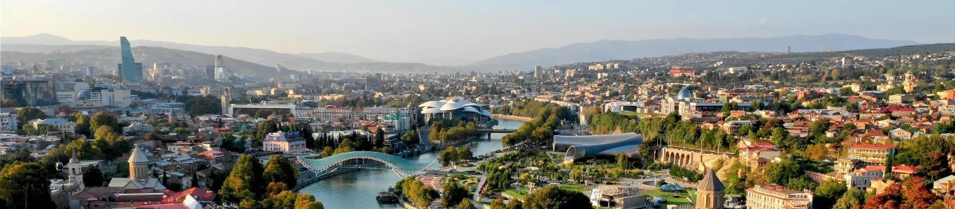 تور تفلیس باتومی  شهریور 1405