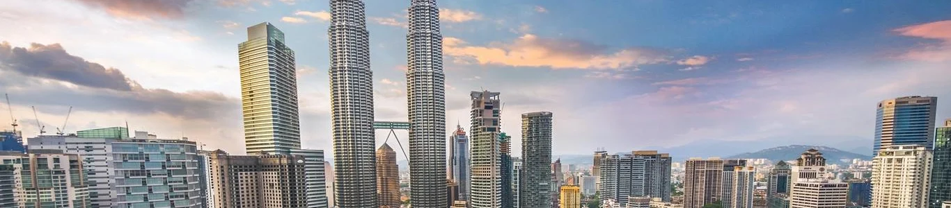 تور کوالالامپور تیر 1405
