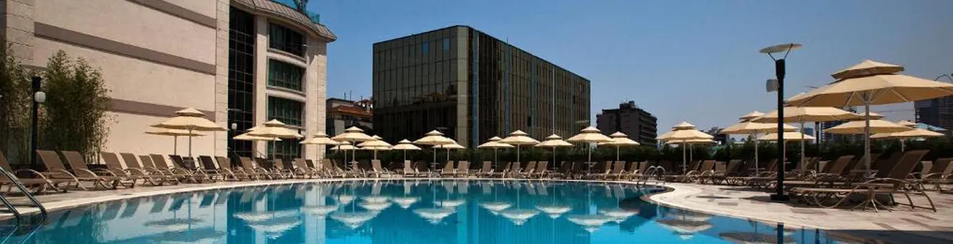 تور استانبول هتل رادیسون بلو